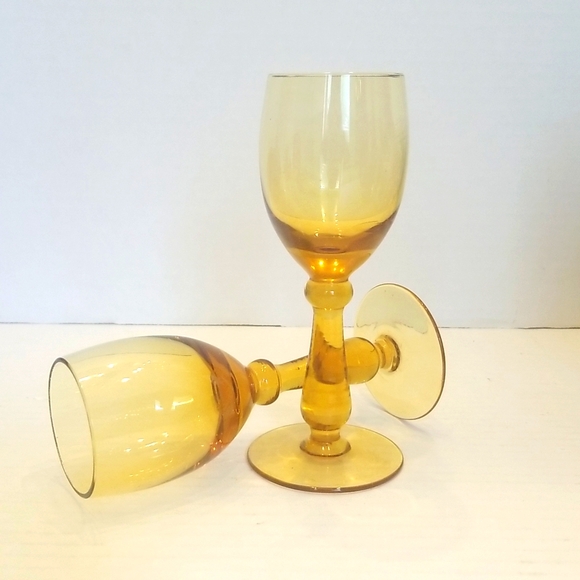 Vintage MCM Boho Pair of Amber Liqueur Shot Glasses - Picture 2 of 7
